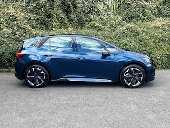 Used Cupra Born 2024 for sale - 76390109: Photo