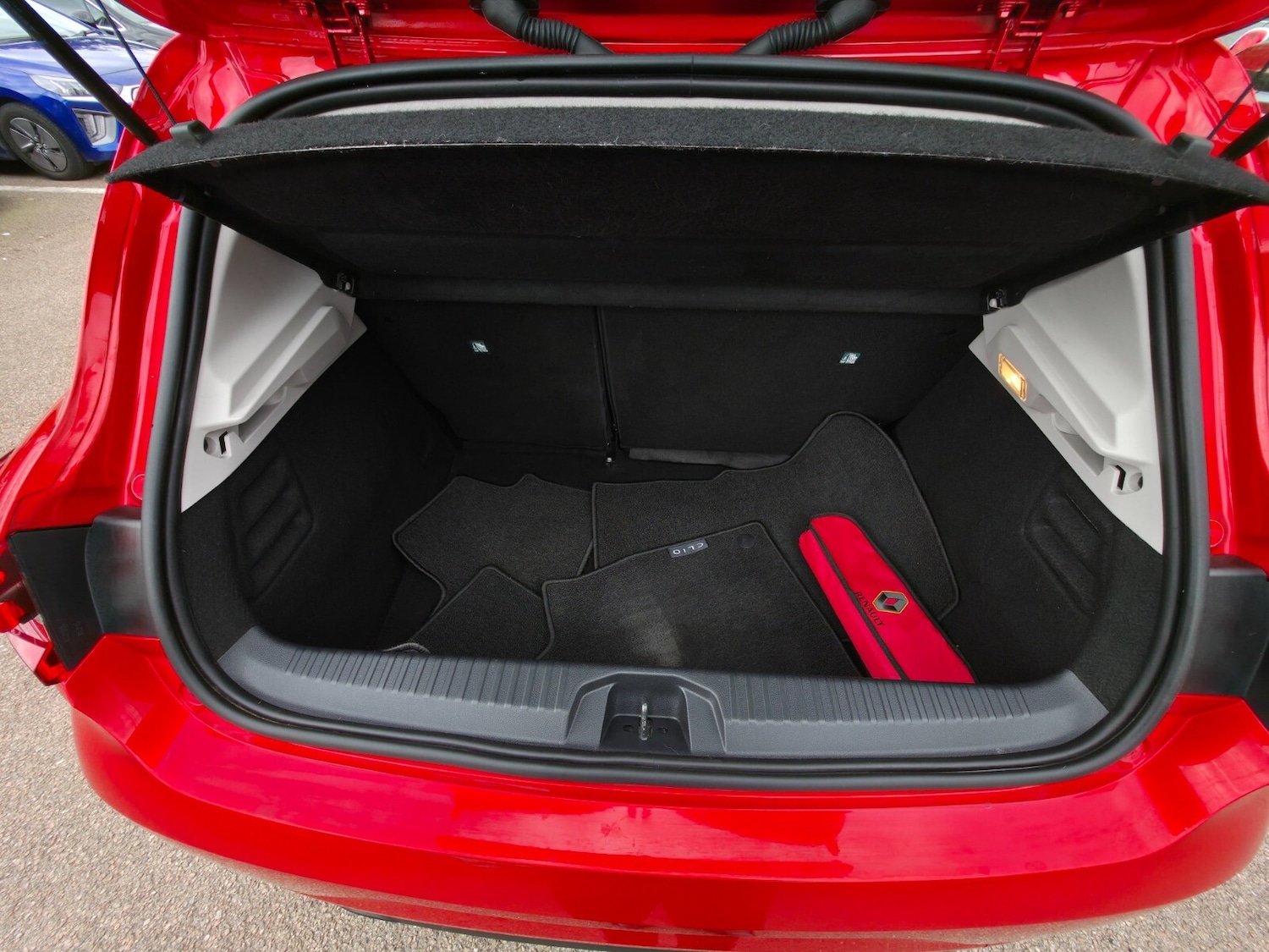 Used Renault Clio 2022 for sale - 76311997: Photo 11