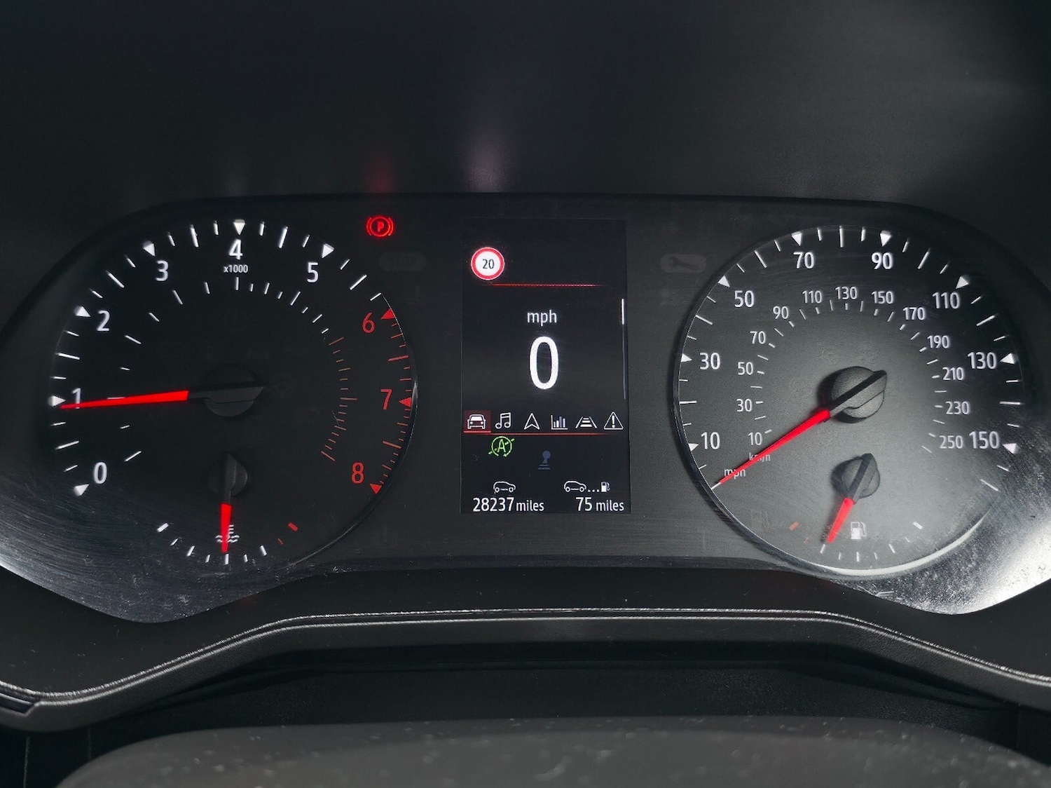 Used Renault Clio 2022 for sale - 76311997: Photo 12