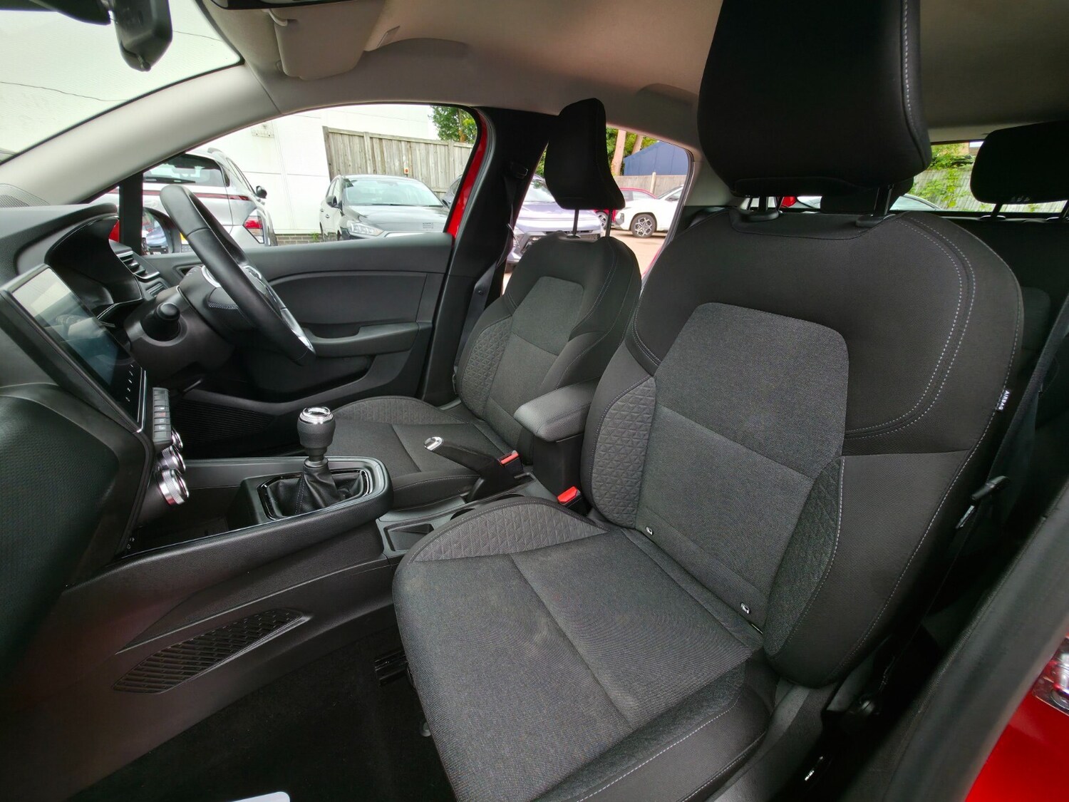 Used Renault Clio 2022 for sale - 76311997: Photo 21