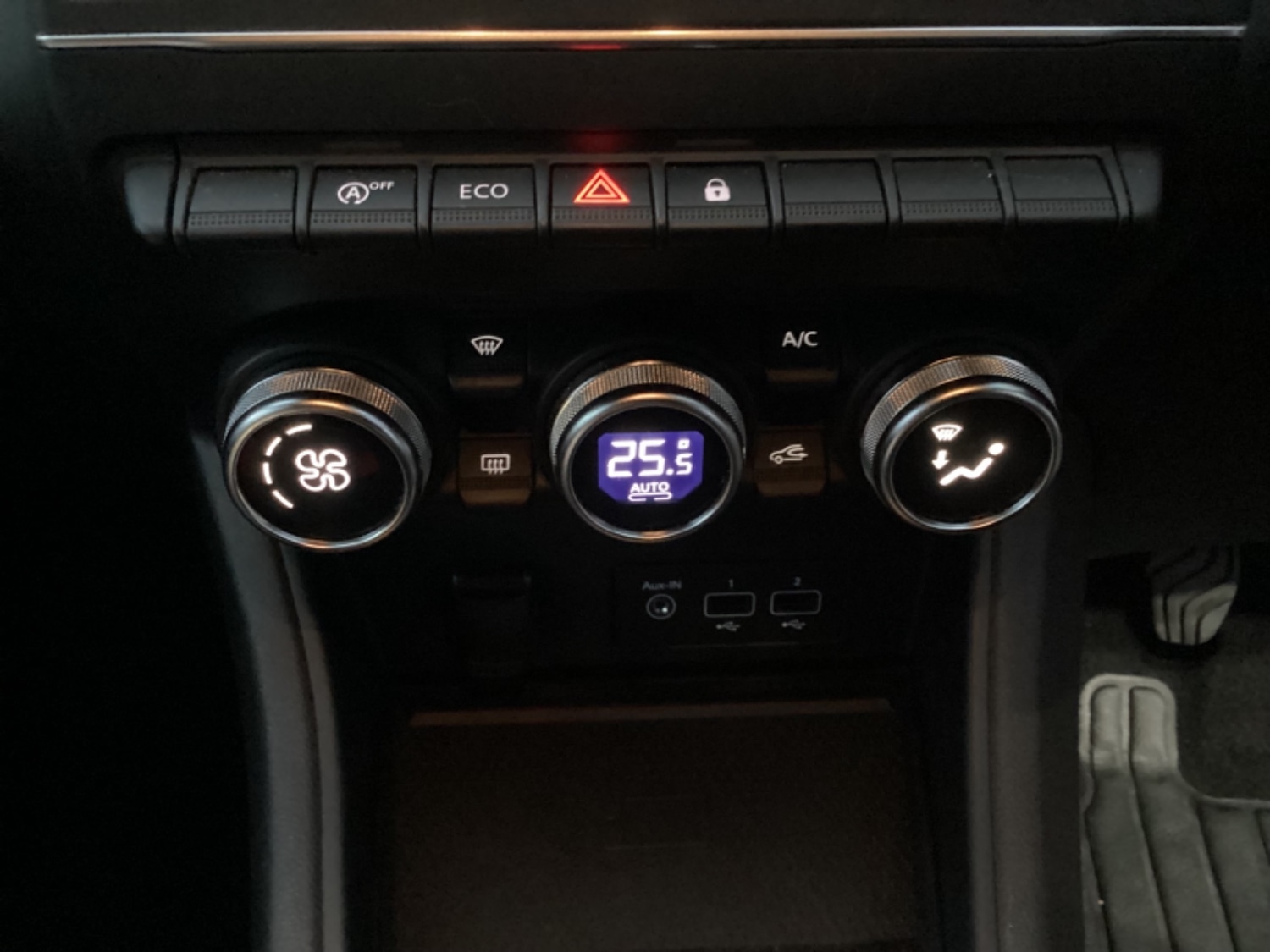Used Renault Captur 2022 for sale - 76344044: Photo 31