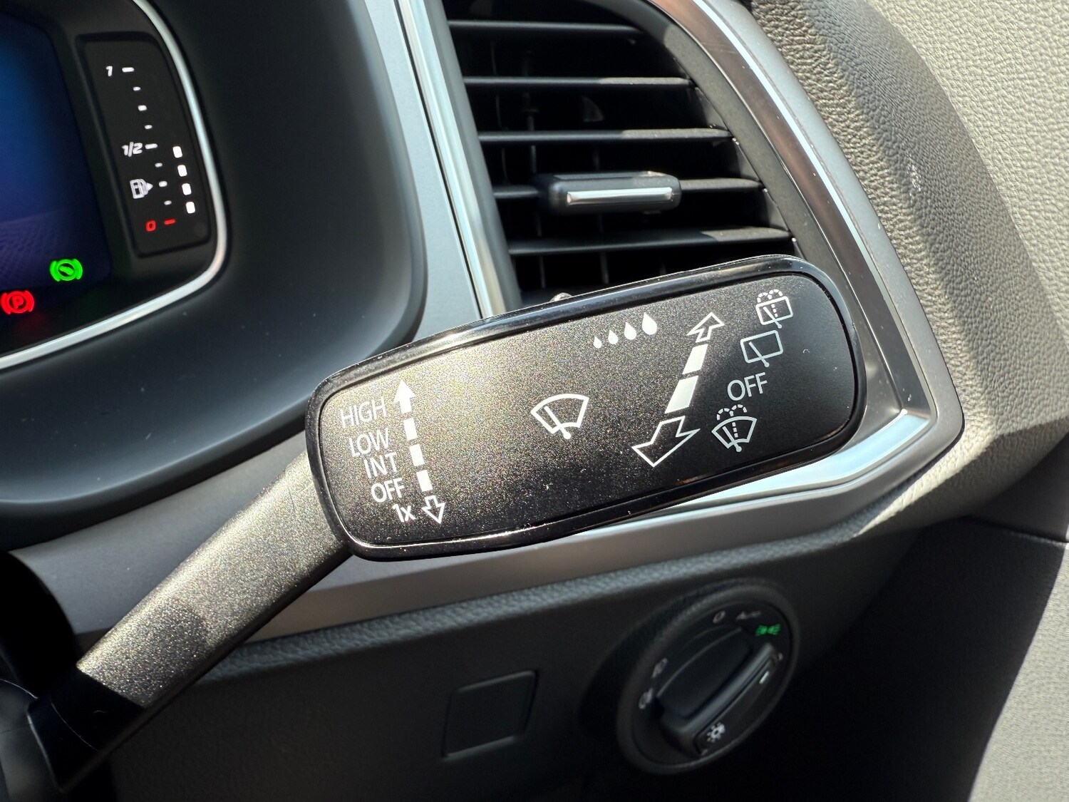 Vehicle 28