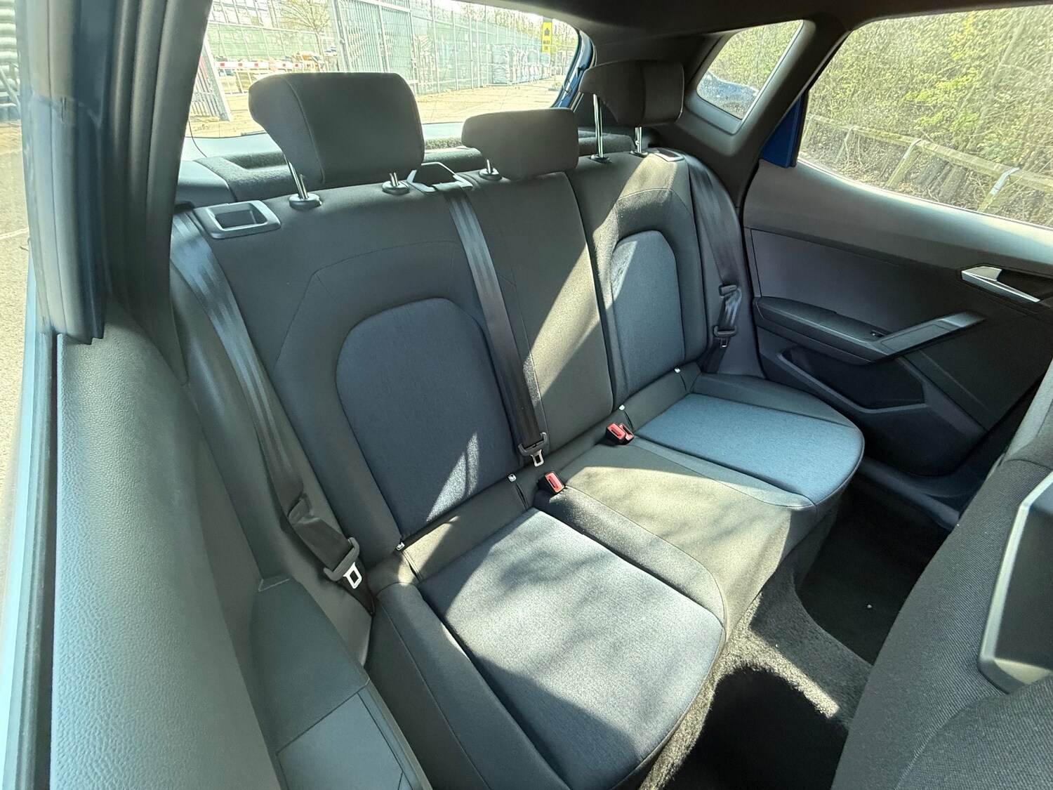 2024 SEAT Arona ECOTSI FR LIMITED EDITION Hatchback Petrol Manual - Picture 19 of 24
