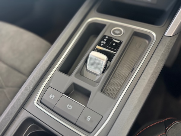 Used SEAT Leon 2025 for sale - 75815421: Photo 11