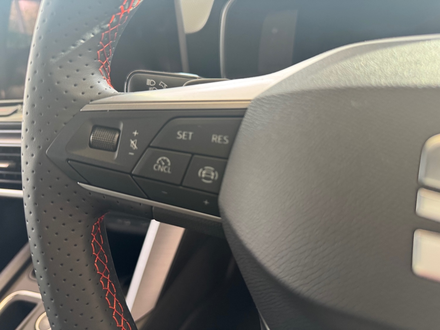 Used SEAT Leon 2025 for sale - 75815421: Photo 6