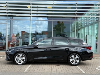 Used SEAT Leon 2024 for sale - 75355285: Photo