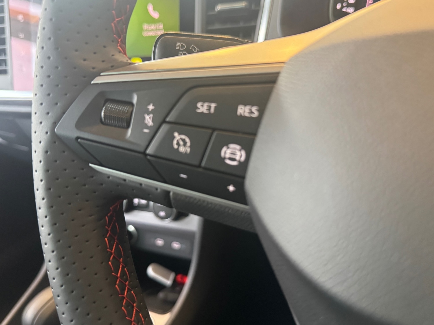 Used SEAT Ateca 2025 for sale - 75451588: Photo 8