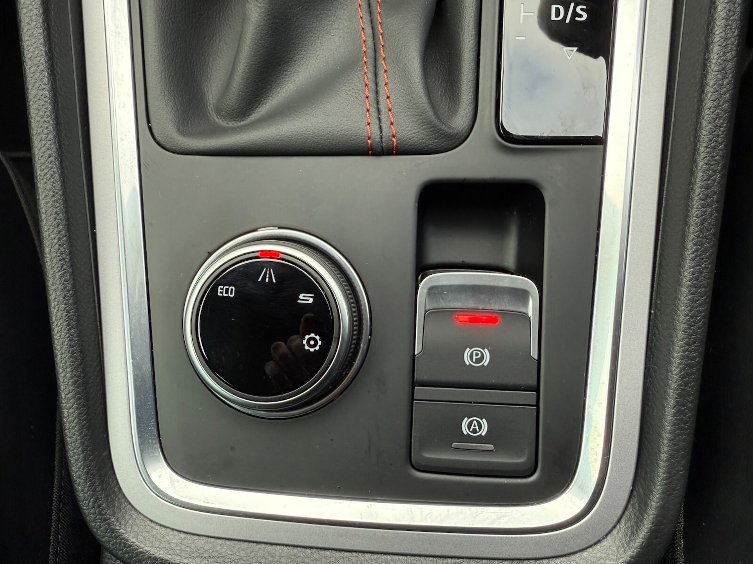 Vehicle 28