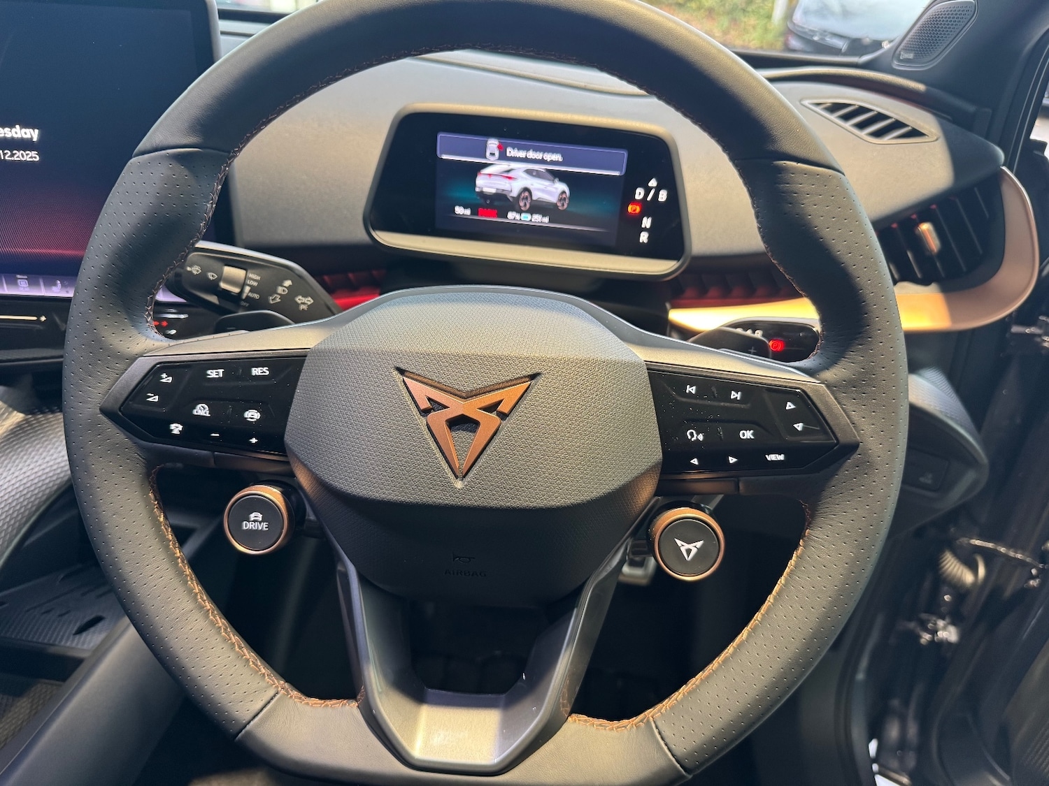 Used Cupra Tavascan 2025 for sale - 76804178: Photo 16