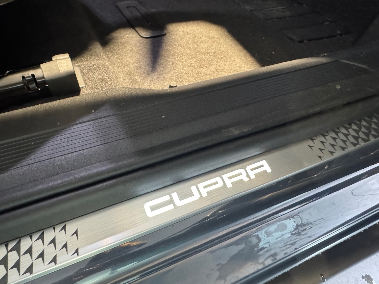 Used Cupra Tavascan 2025 for sale - 76804178: Photo 20