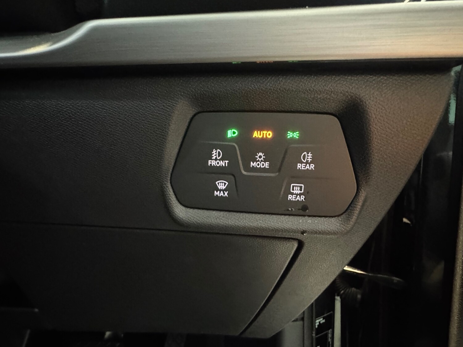 Used SEAT Leon 2025 for sale - 75451558: Photo 19