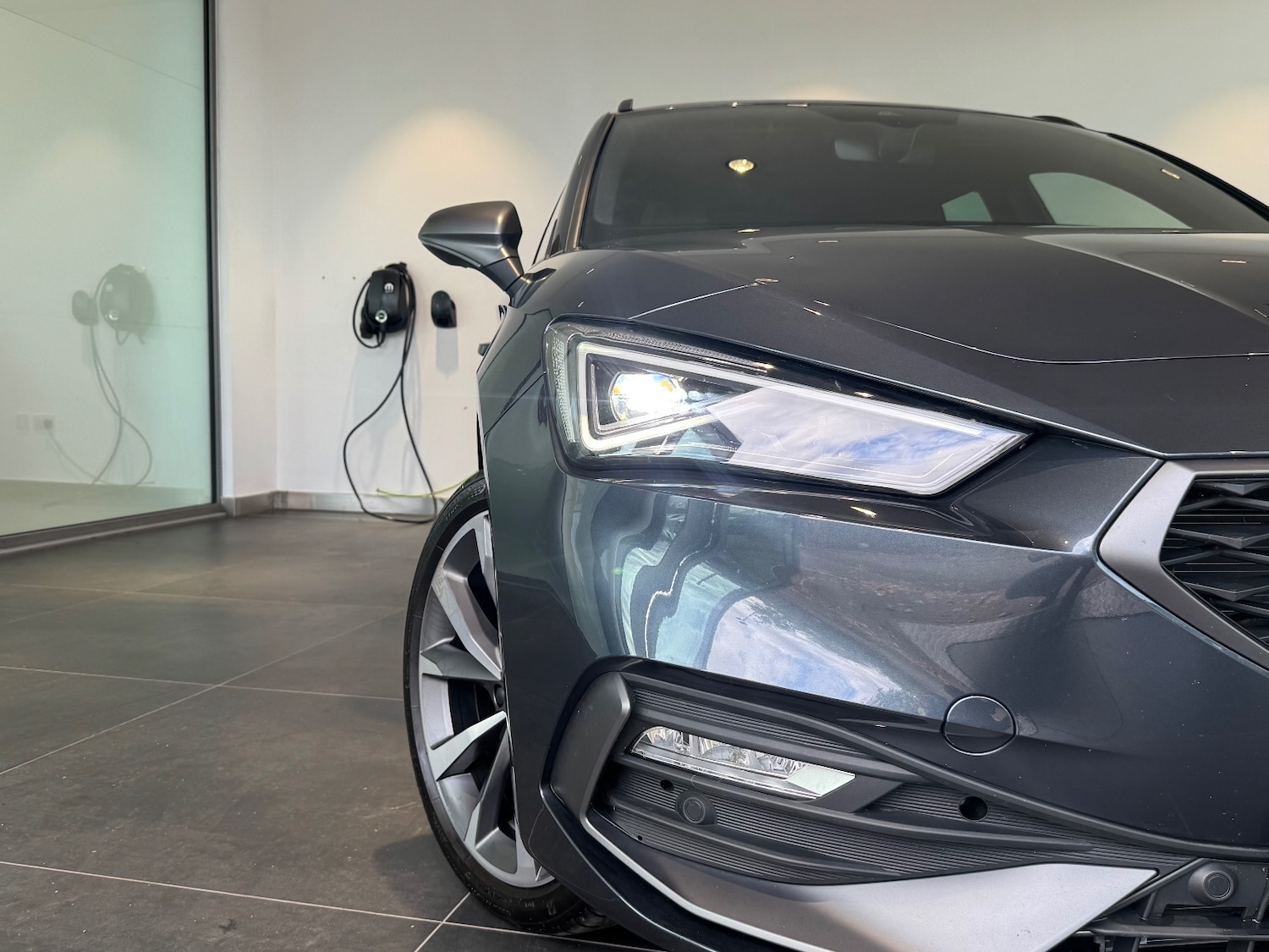 Used SEAT Leon 2025 for sale - 75451558: Photo 3