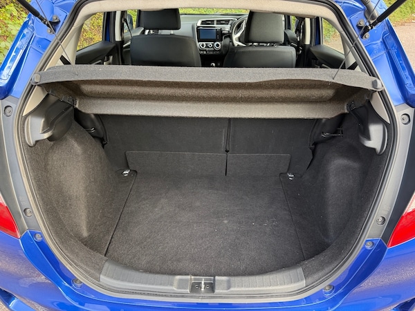 Used Honda Jazz 2018 for sale - 76302379: Photo 10