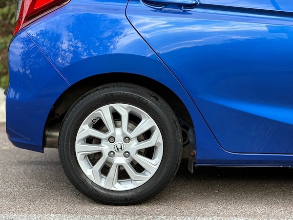 Used Honda Jazz 2018 for sale - 76302379: Photo 13