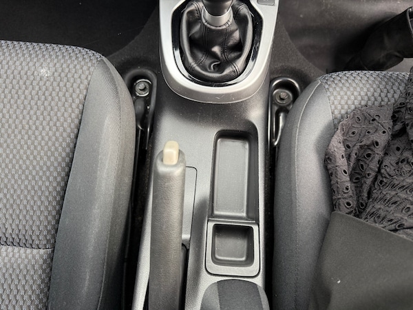 Used Honda Jazz 2018 for sale - 76302379: Photo 28