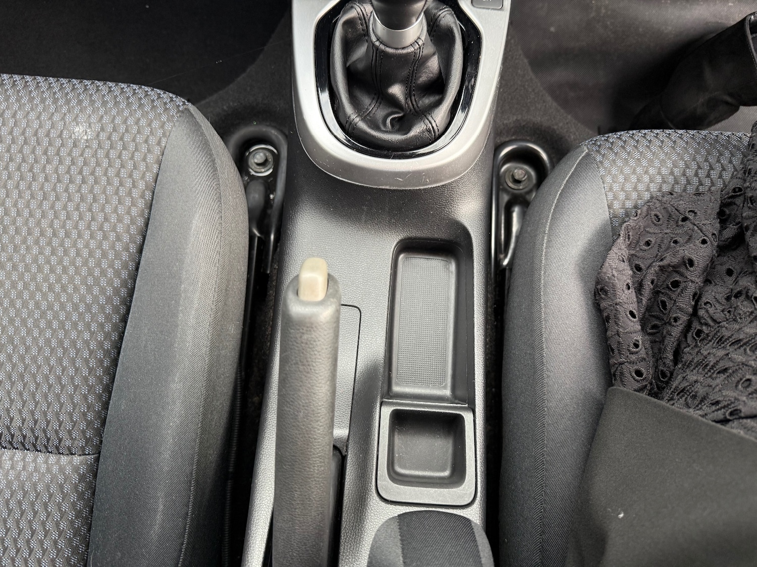 Used Honda Jazz 2018 for sale - 76302379: Photo 29