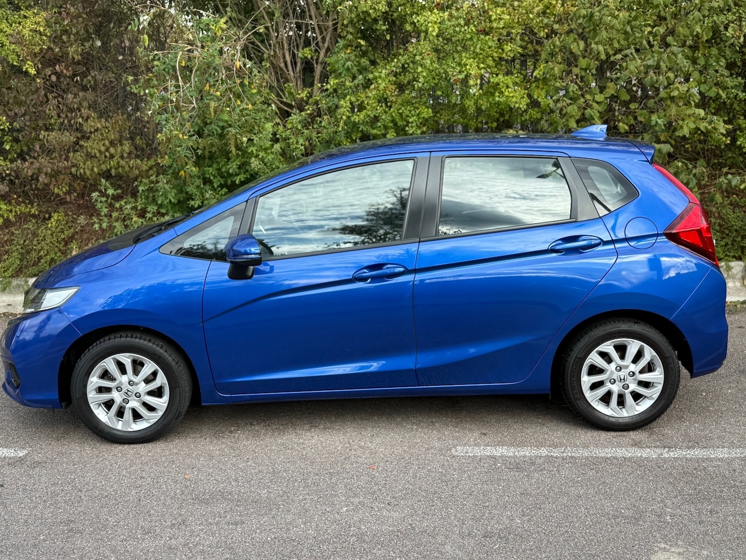 Used Honda Jazz 2018 for sale - 76302379: Photo 5