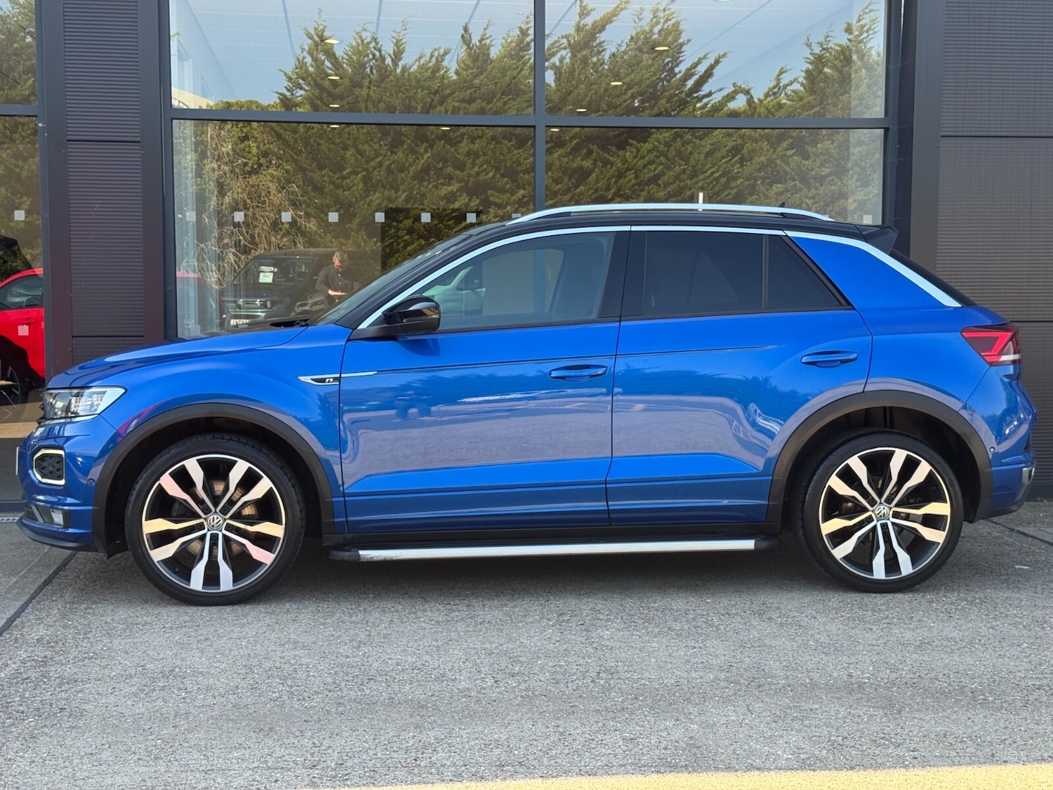 Used Volkswagen T-Roc 2020 for sale - 76241655: Photo 10
