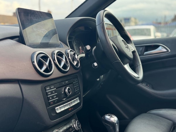 Used Mercedes-Benz B-Class 2018 for sale - 74874646: Photo 33