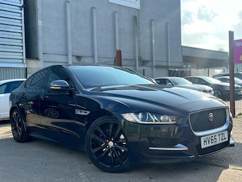 Used Jaguar XE 2015 for sale - 75634565: Photo