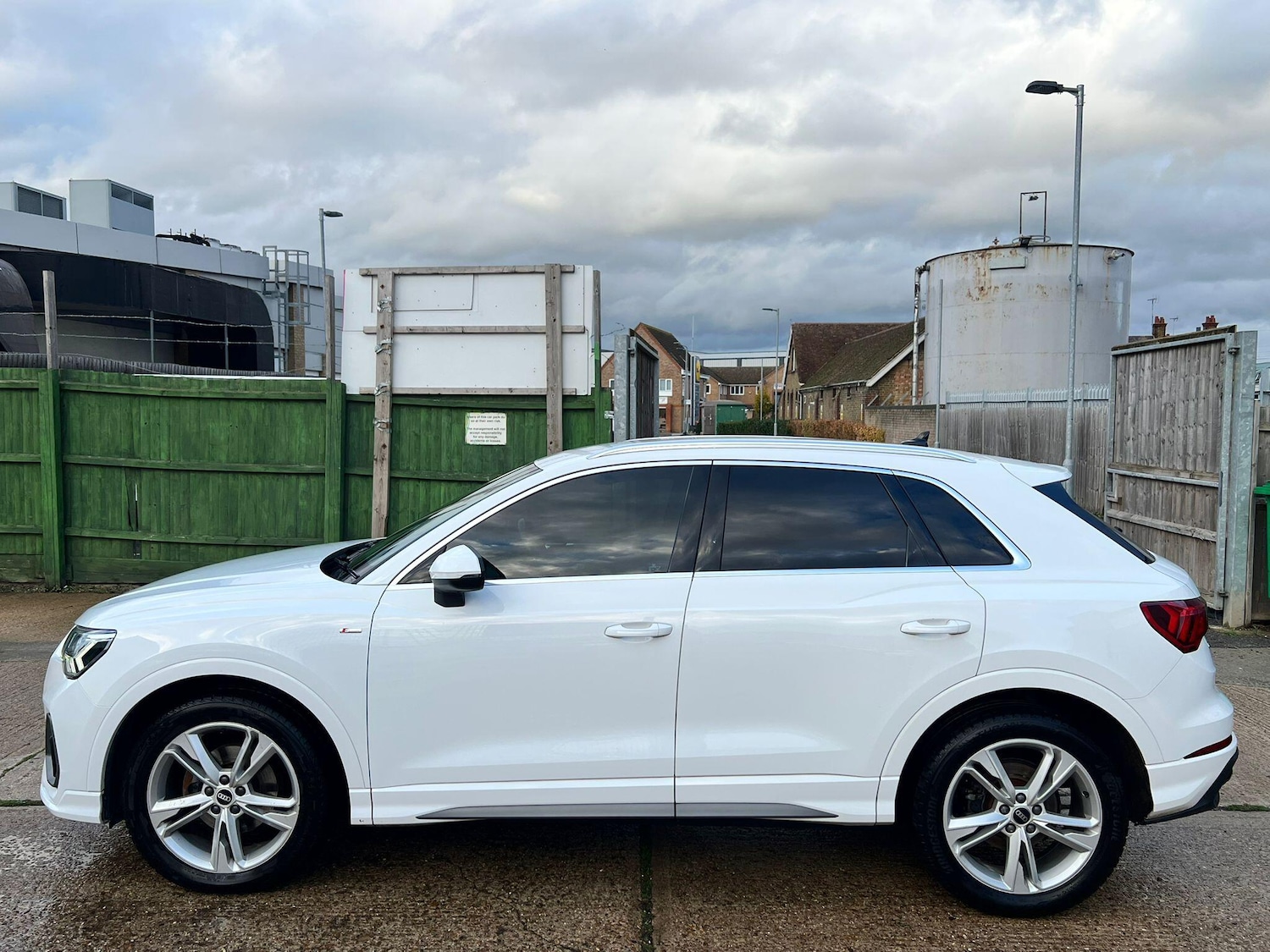 Used Audi Q3 2020 for sale - 76994606: Photo 10