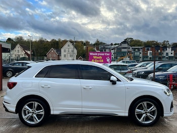 Used Audi Q3 2020 for sale - 76994606: Photo