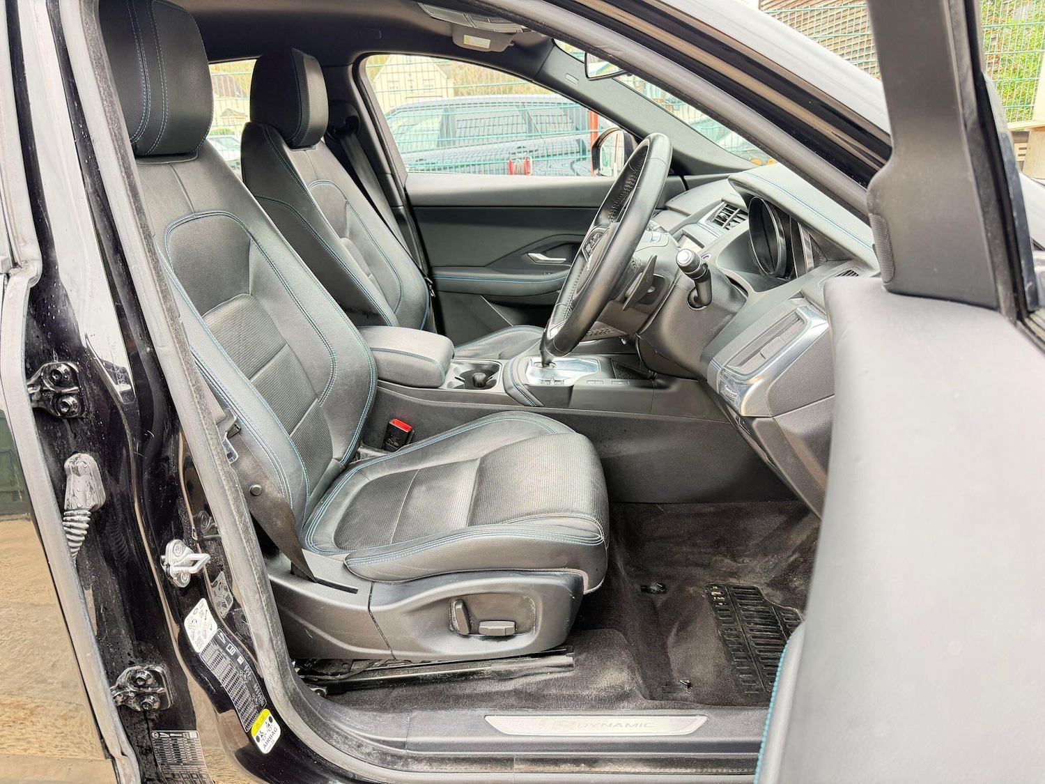 Used Jaguar E-Pace 2019 for sale - 78072347: Photo 4