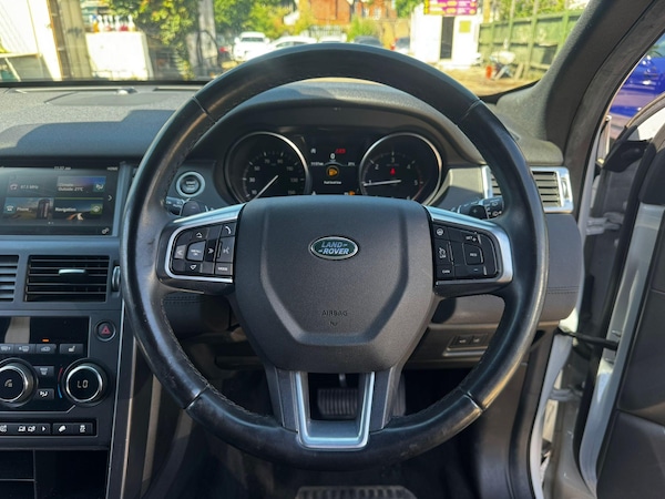 Used Land Rover Discovery Sport 2018 for sale - 75225372: Photo 28