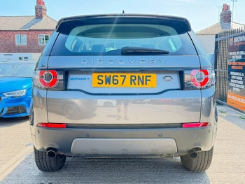 Used Land Rover Discovery Sport 2018 for sale - 79533291: Photo