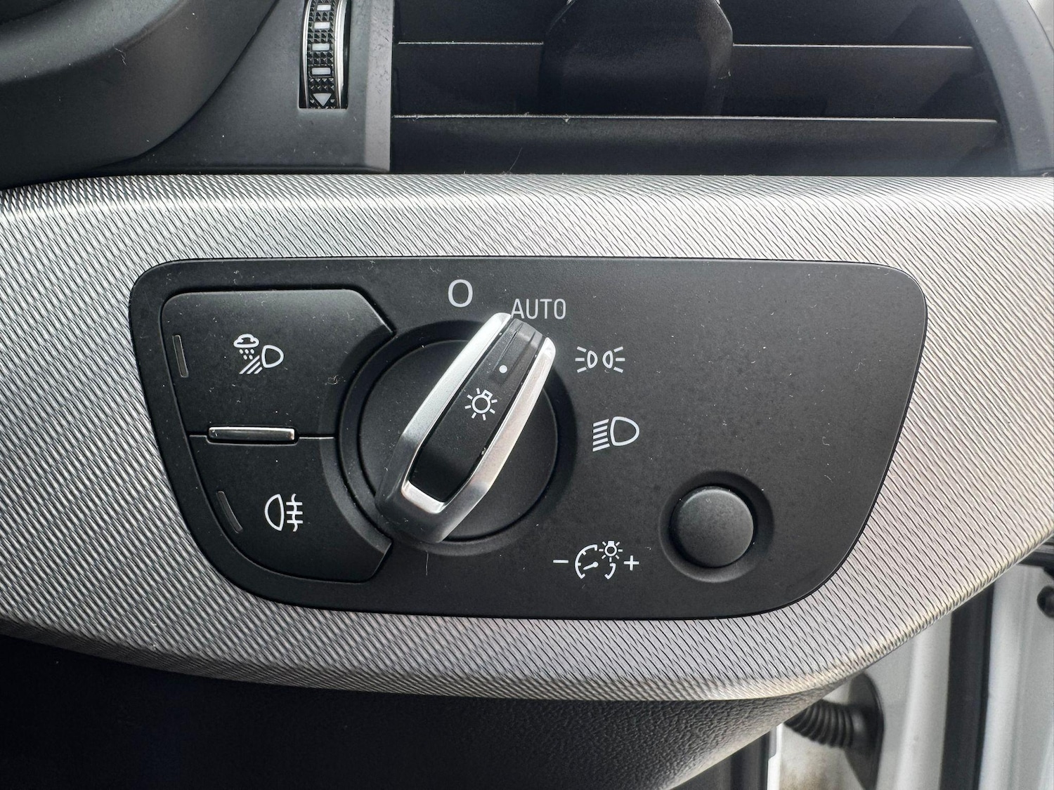 Used Audi A4 2021 for sale - 78171219: Photo 31