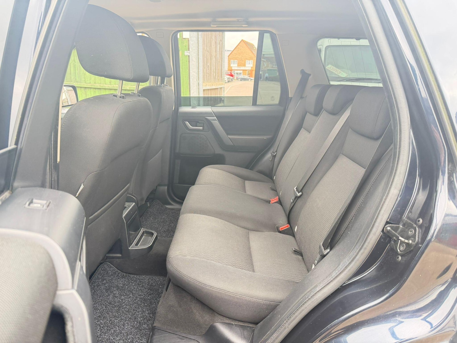 Used Land Rover Freelander 2011 for sale - 77695570: Photo 16