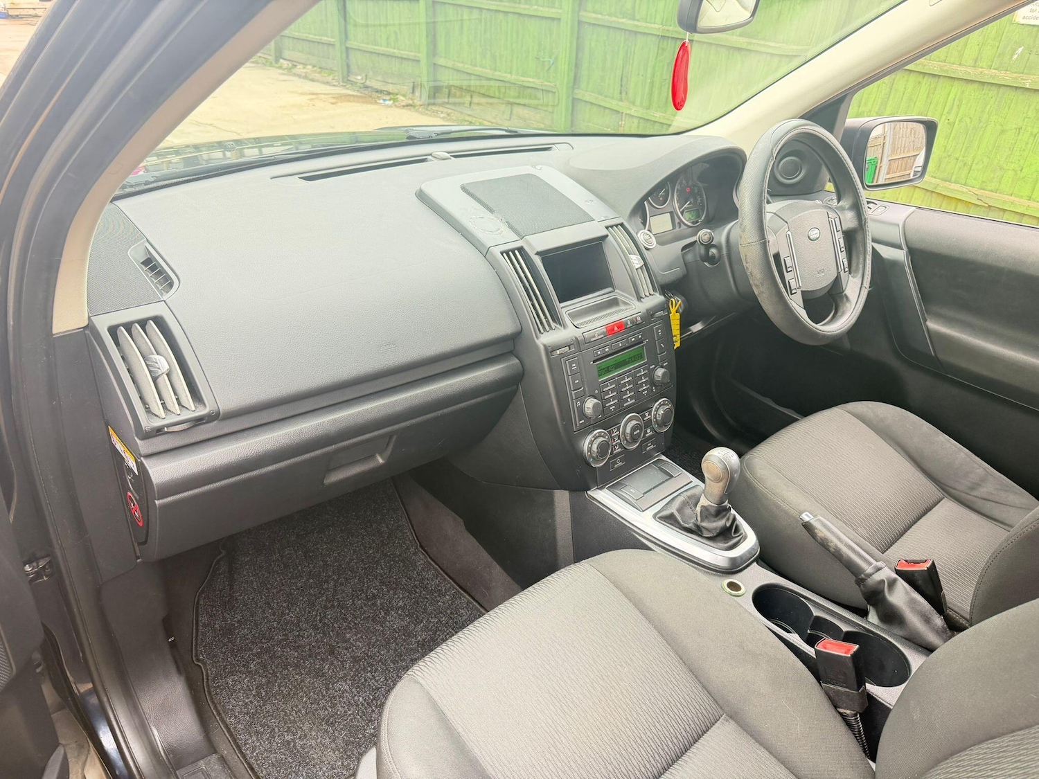 Used Land Rover Freelander 2011 for sale - 77695570: Photo 21