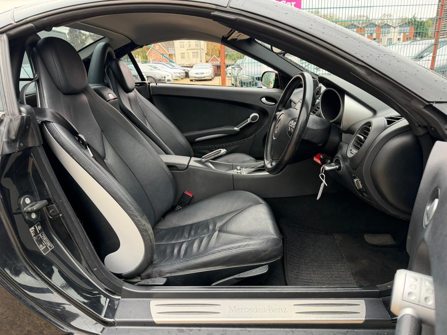 Used Mercedes-Benz SLK 2007 for sale - 76688511: Photo 9