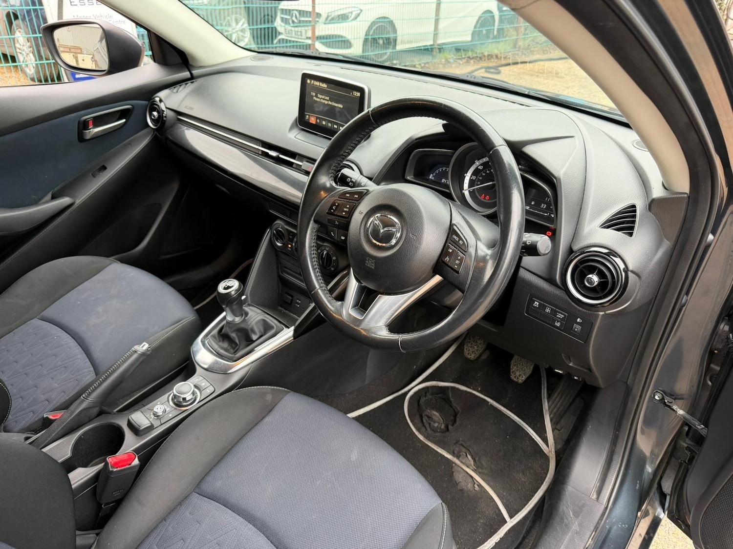 Used Mazda Mazda2 2015 for sale - 77191210: Photo 11