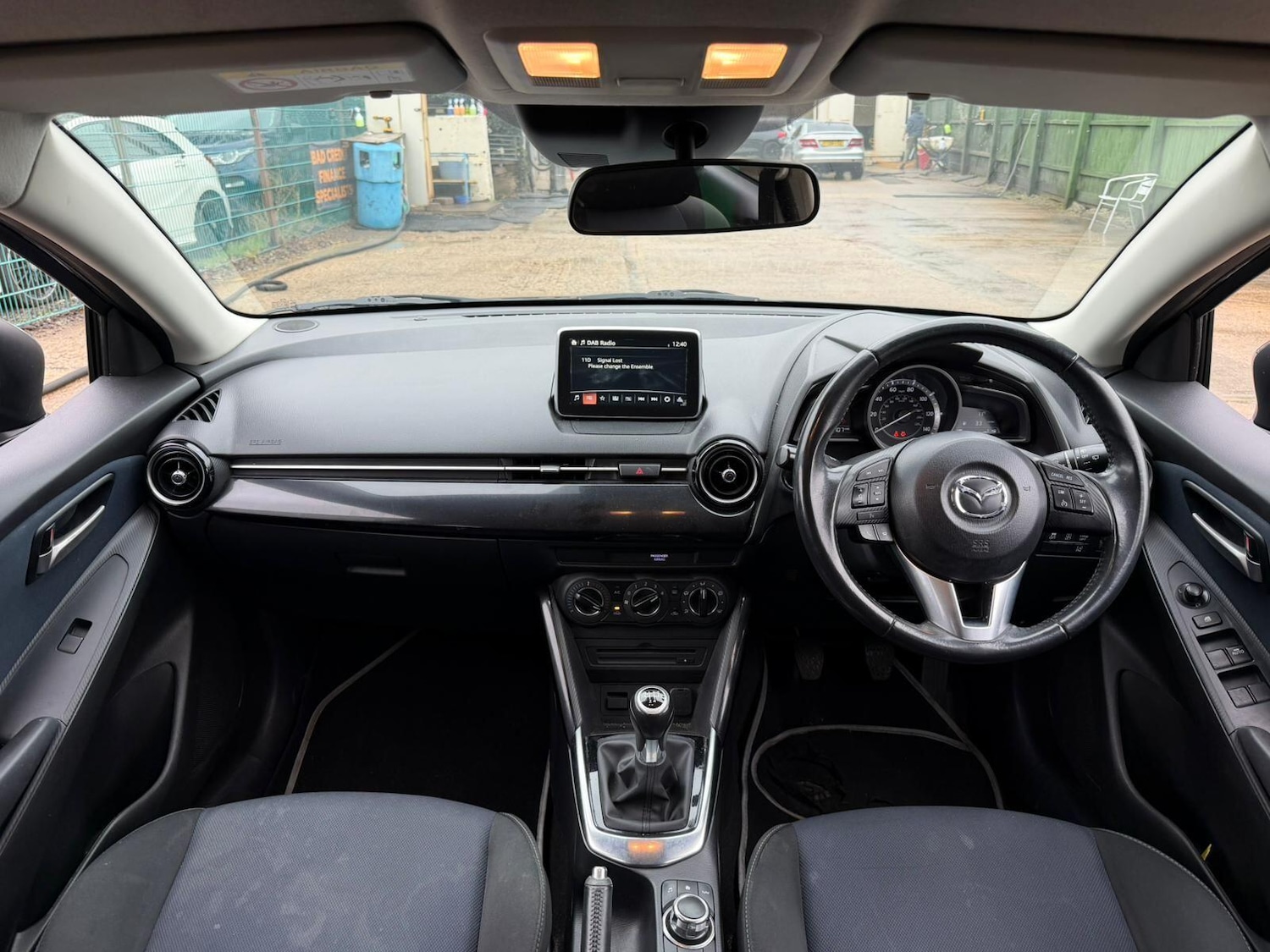 Used Mazda Mazda2 2015 for sale - 77191210: Photo 21