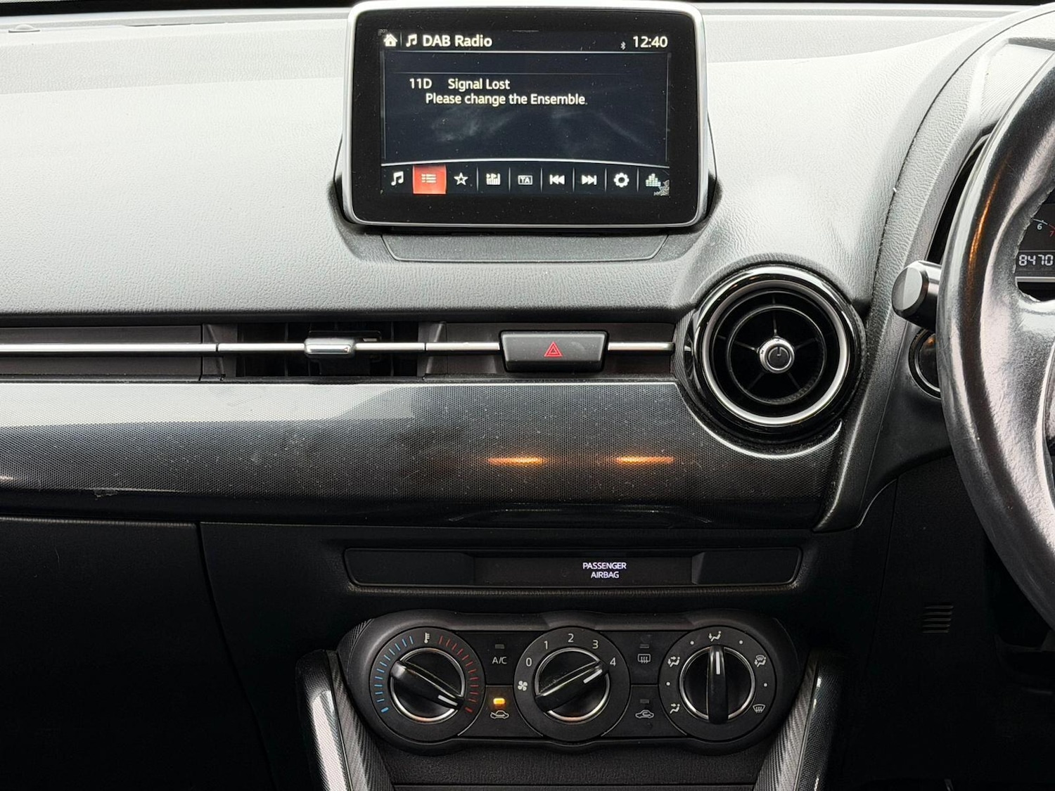 Used Mazda Mazda2 2015 for sale - 77191210: Photo 22