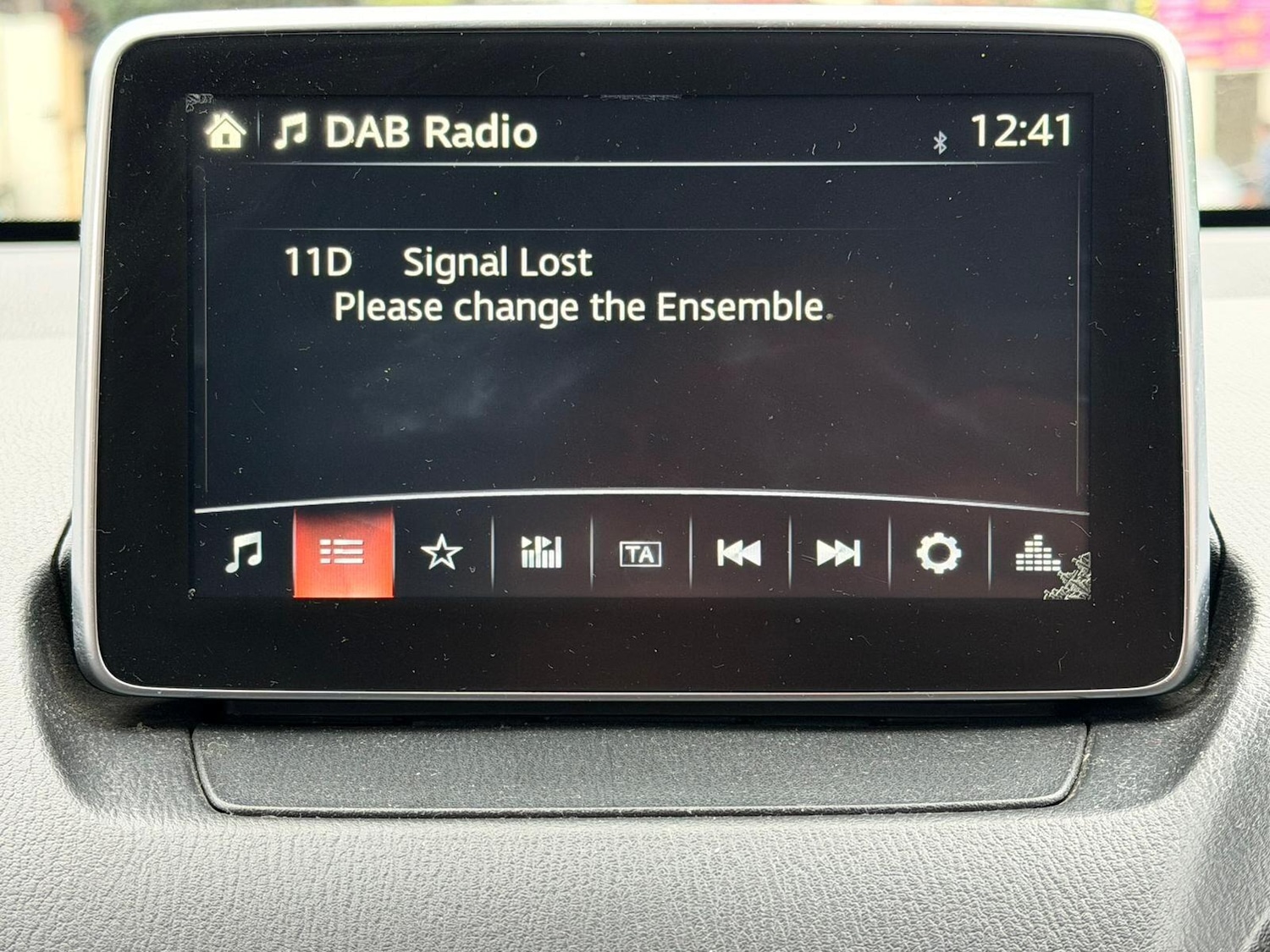 Used Mazda Mazda2 2015 for sale - 77191210: Photo 28