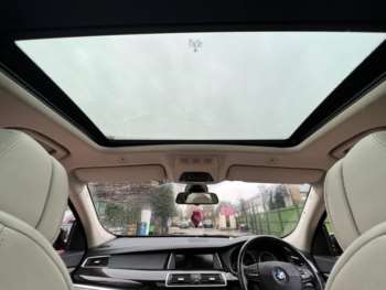 Used BMW 5 Series Gran Turismo 2009 for sale - 73600399: Photo