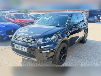 Used Land Rover Discovery Sport 2018 for sale - 79820719: Photo