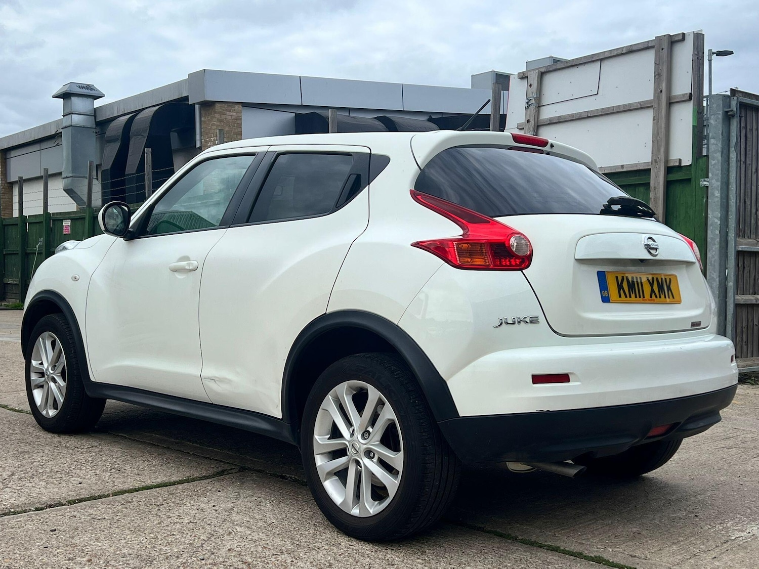 Used Nissan Juke 2011 for sale - 76399289: Photo 5