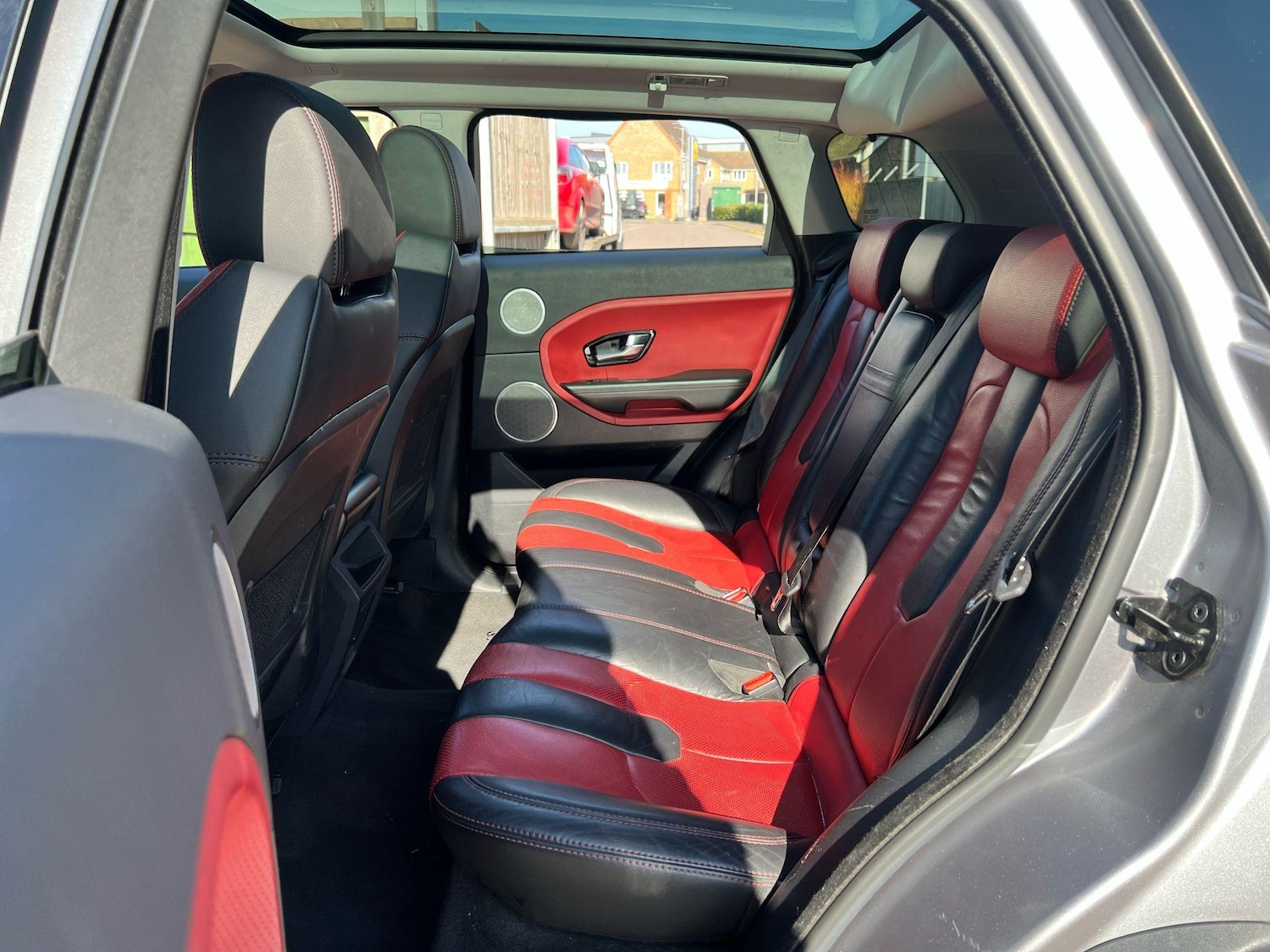 Used Land Rover Range Rover Evoque 2012 for sale - 77109600: Photo 25