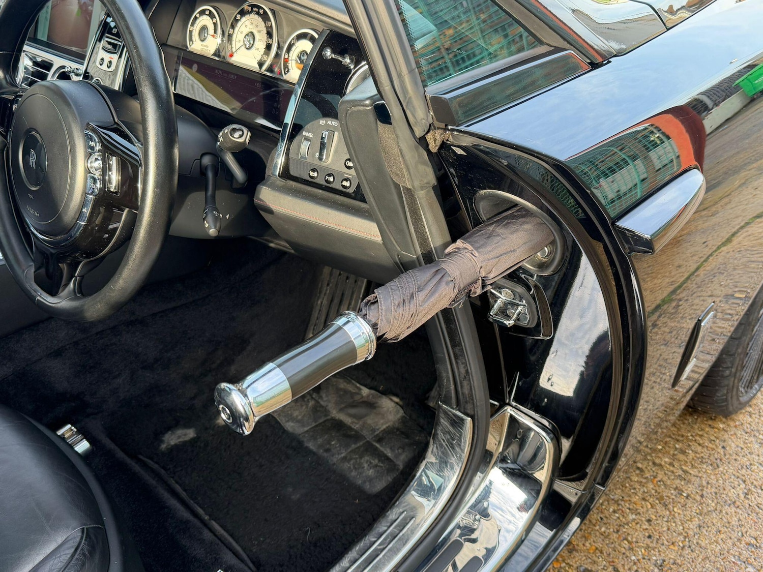 Used Rolls-Royce Wraith for sale - 77040727: Photo 27