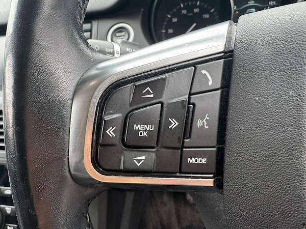 Used Land Rover Discovery Sport 2018 for sale - 76227624: Photo 12