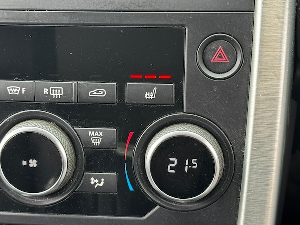 Used Land Rover Discovery Sport 2018 for sale - 76227624: Photo 4