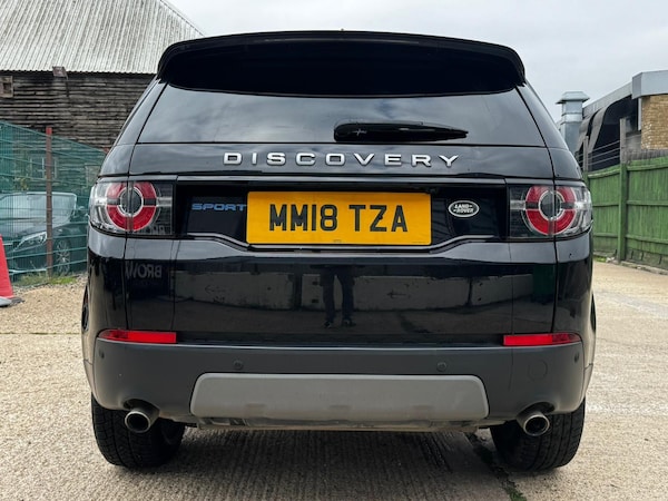 Used Land Rover Discovery Sport 2018 for sale - 76227624: Photo 6