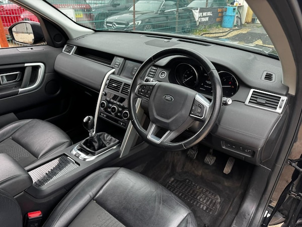 Used Land Rover Discovery Sport 2018 for sale - 76227624: Photo 9