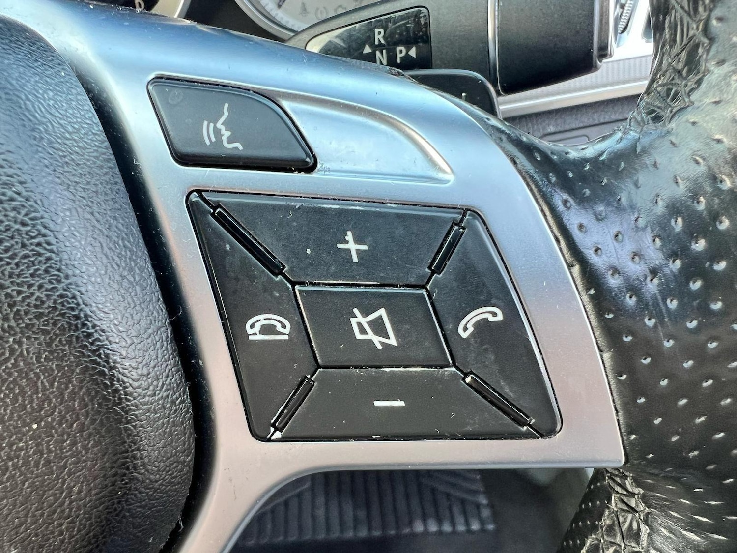 Used Mercedes-Benz E Class 2015 for sale - 77155779: Photo 11