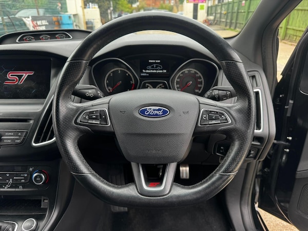 Used Ford Focus 2018 for sale - 76238551: Photo 27