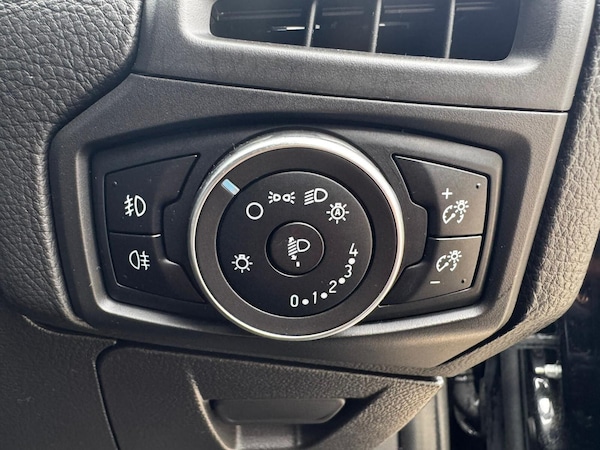 Used Ford Focus 2018 for sale - 76238551: Photo 30