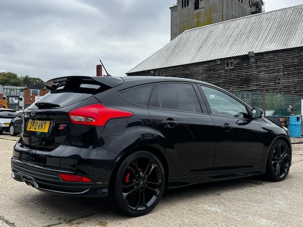 Used Ford Focus 2018 for sale - 76238551: Photo 5